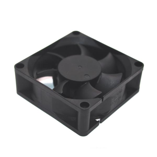 70x70x25mm 3500 RPM EC Axial Fans , Brushless Axial Fan High Flow Pressure