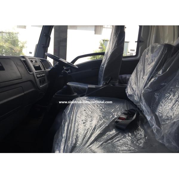 White Tipper Dump Truck , Howo Tipper Truck Right Hand Drive