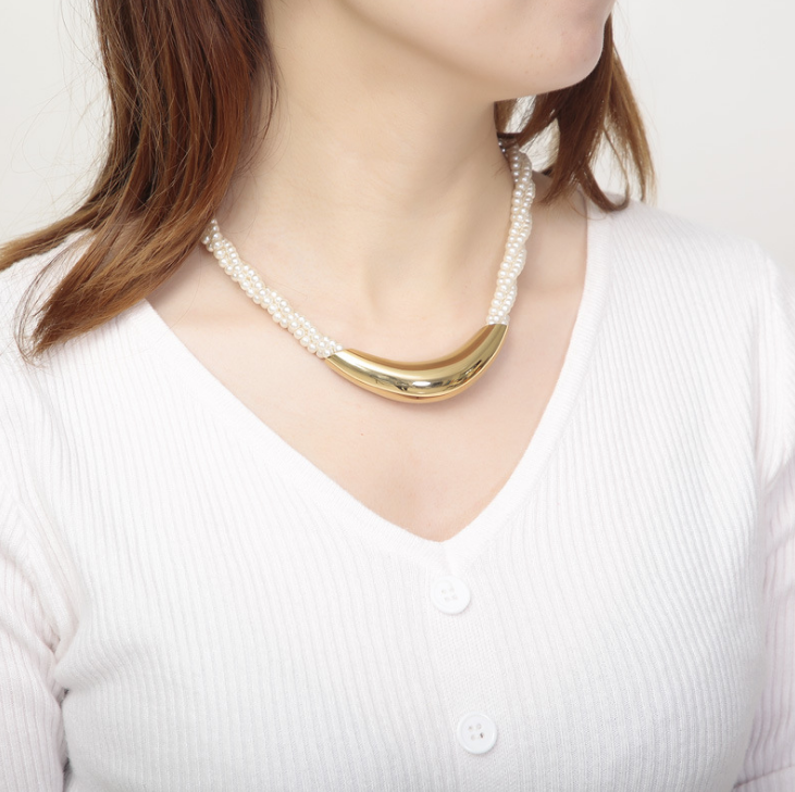 Women Fashionable Adjustable Size Pearl Jewelry Set