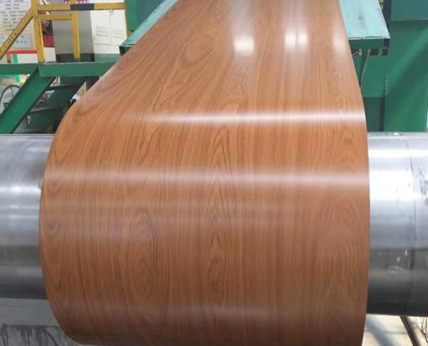 3D Hand Feel Wood Designed Pattern Alloy 3105 0.50mm Thick Coated Aluminium Sheet Coil For Metal Roller Shutter Door