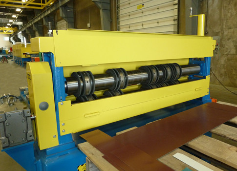 Acero potente del metal de la teja de tejado que raja la línea 235MPa/345MPa/550MPa