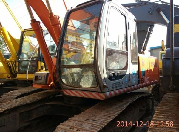 USED HITACHI EX200-5 Excavator Original Made in Japan