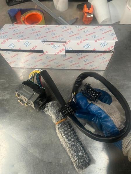 Steering Column Switch Assembly 81.25509.0124 SHACMAN Truck Parts