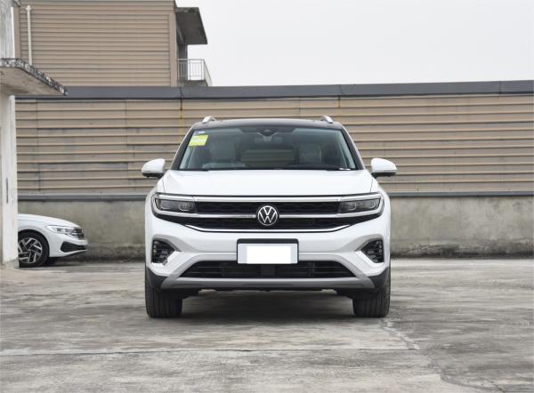 VW Talagon Pro Edition Four Wheel Drive SUV With Spacious Interior
