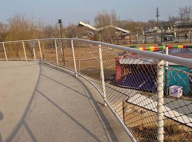 Stainless Steel Wire Rope Mesh Safety Netting Flexible Cable Net for Balustrade Infill Fall Protection