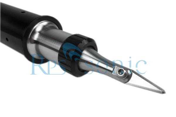 40Khz Frequency Ultrasonic Cutting Equipment With Conjoined Easy Replace Blade