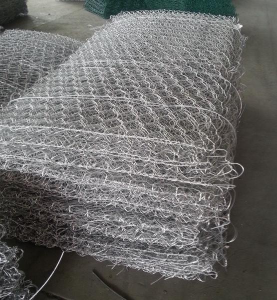 Heavy Duty Hexagonal Mesh Machine With Automatic Oil System , 3300mm Width