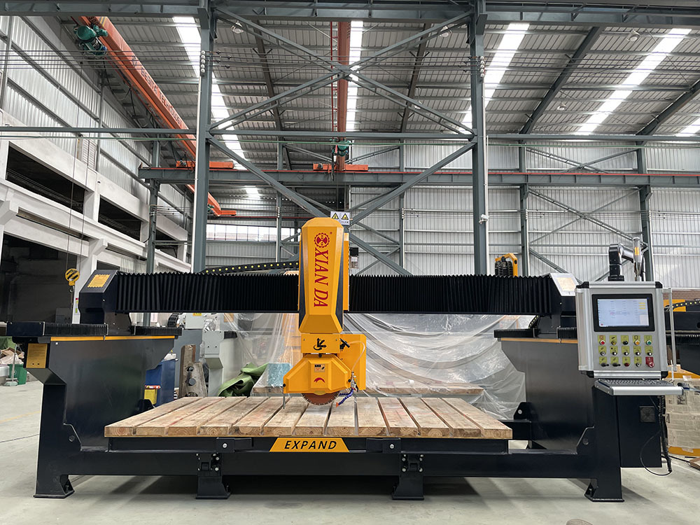 4+1 Axis CNC Bridge Saw Machine, Granite Marble Quartz Stone Cutting Machine for Countertop Processing, Xianda Expand 450MC / 450L-MC