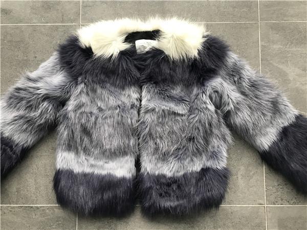 Short Style Violet Ombre Ladies Faux Fur Coats Collarless Fashion Design