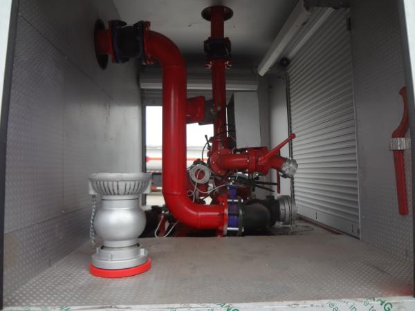 Fire Fighting Truck SINOTRUK HOWO 4x2  Airport Fire Truck
