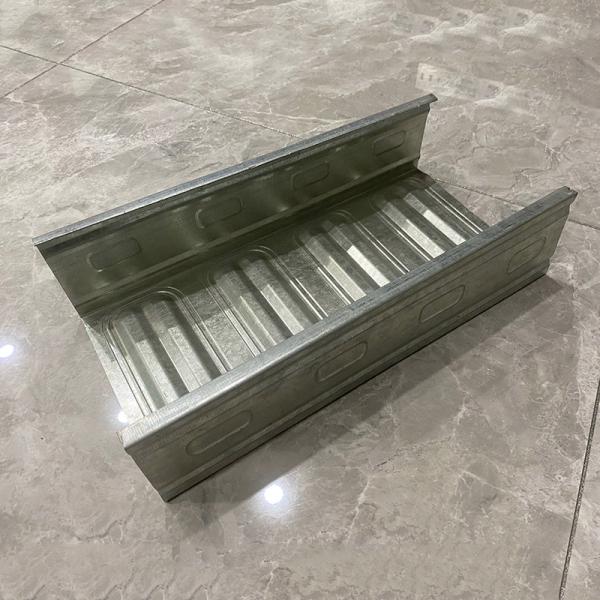 Fire Resistant Insulated Metal Cable Tray Systems Bridge Tray For Secured Electric Cable Management