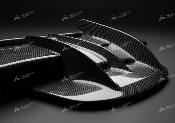 Moule d'aileron de course en fibre de carbone usiné avec précision 5 axes