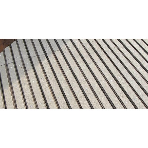 Anti-Slip FRP Strips in Customized Colors for Outdoor Plastic Angle Applications