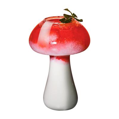 Factory Wholesale 280ml Creative Mushroom Shape Cocktail Glass Juice Cup