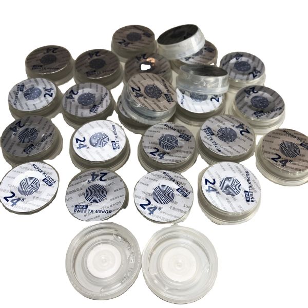 Environmentally Friendly OEM Portable Push Non-woven Biodegradable Towel Magical Tissue Coin Cleaning Wet Wipes