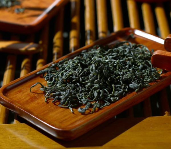 Sichuan ya 'an green maofeng tea loose green tea before Ming dynasty