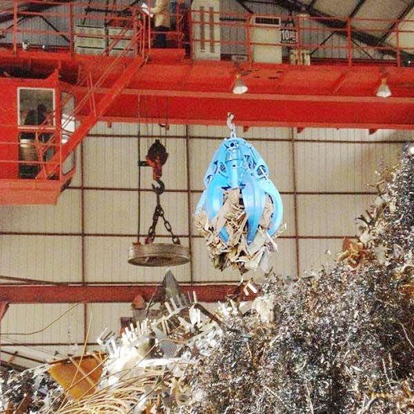 QP Model Two Purpose Double Girder Overhead Crane With Grab And Magnet
