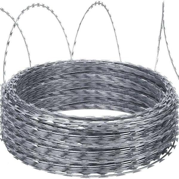 Special Hot Selling  2023 Hot Selling Electric / Hot Dipped Galvanized Razor Barbed Wire Bulk Concertina Wire Mesh Price