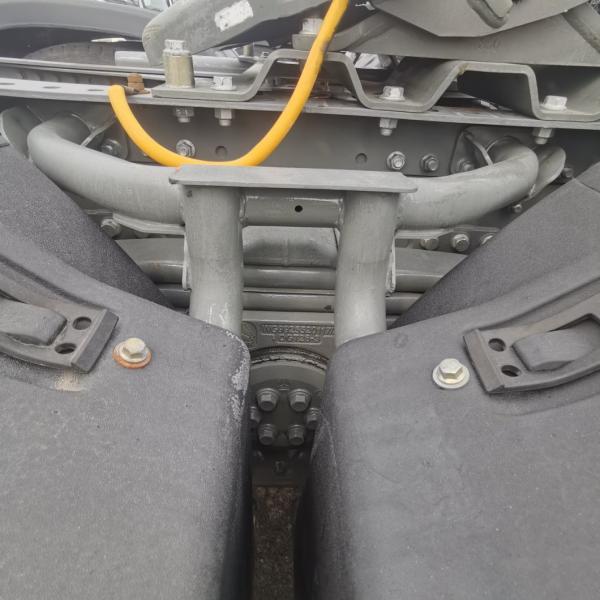 Initial Payment Sinotruk HOWO Trucks for International Buyers Electric Ignition Mode