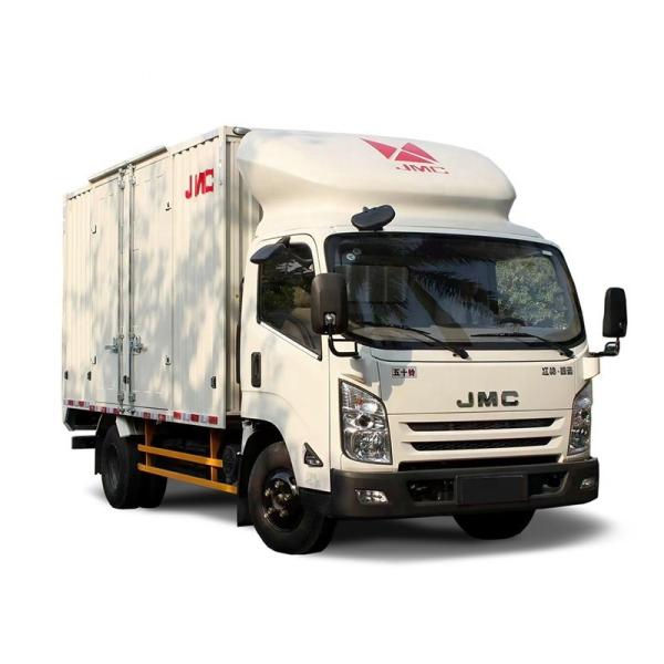JMC camion 4x2 transportant plus camion léger camion jmc