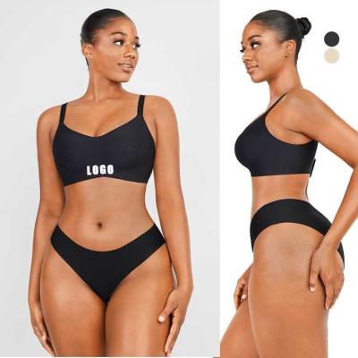 HEXIN Women's Push Up Bra Invisible Seamless Design with Spandex/Nylon Weaving Method
