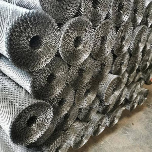 Hot Dip Galvanized Steel Sheets Small Holes Expanded Metal Mesh Rolls