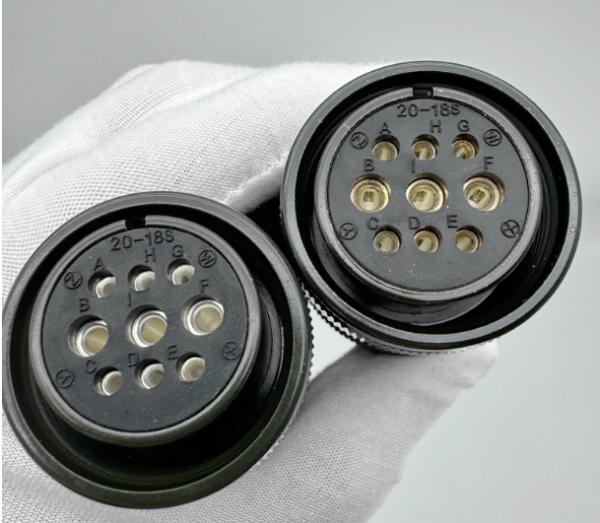 MIL-C Circular Connector MS3108A20-18 3102A20-29 22-22 24-10 20-22 24-11 PLUG 32-17