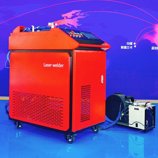Raytools Laser Head Welding Laser Machine 1500w and 2000w for Air-cooled Portable Welding