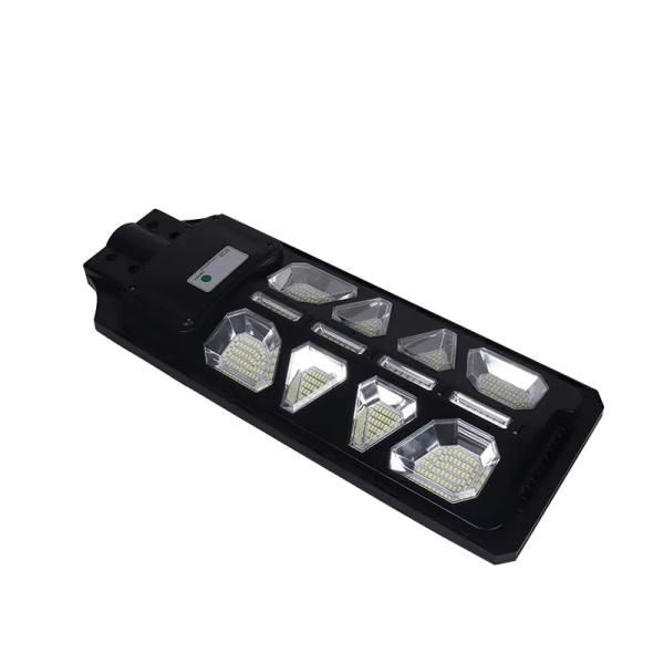 Outdoor Solar Street Lights with 100lm/w Luminous Efficiency and 50000 Working Hours