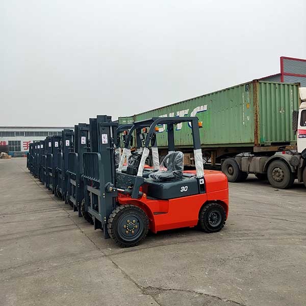 Full Free Lift Mast 3m Forklift 3.5 Ton Chinese Engine Warehouse Fork Lift Truck Red