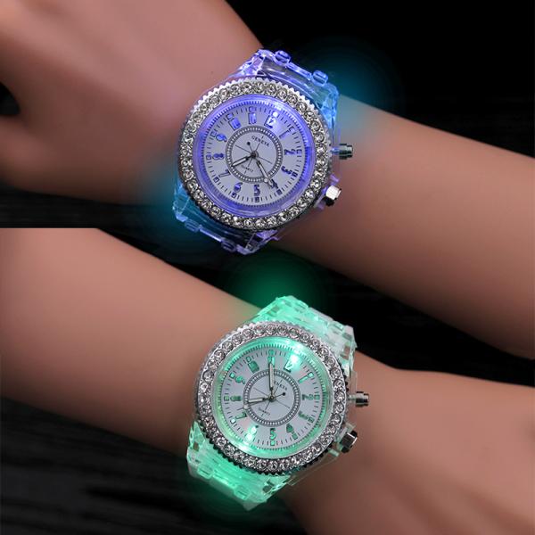 Quartz Men Silicone Sport Watch 8.2mm Thickness Transparent Plastic Case 3ATM