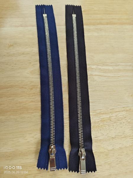 High Strength Custom Zipper One Piece Die Cast Zipper Slider