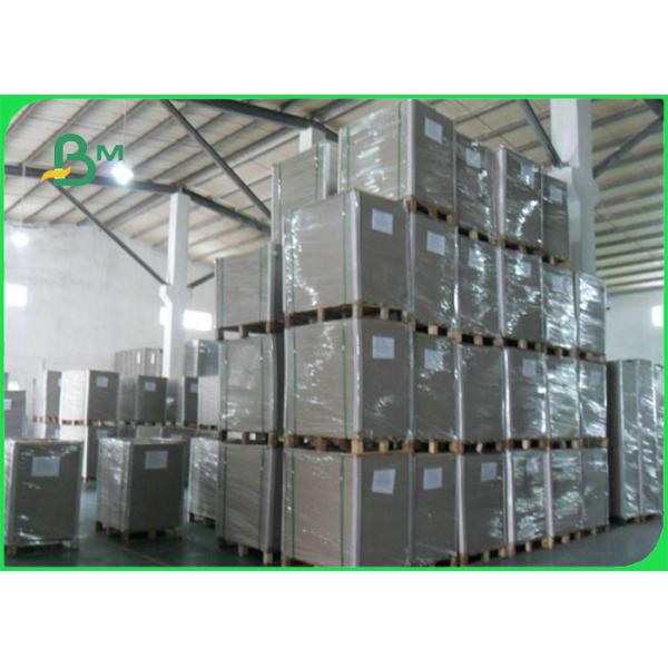 薄板にされたカートン板はよい剛さ2mmを640 * 900mm広げる