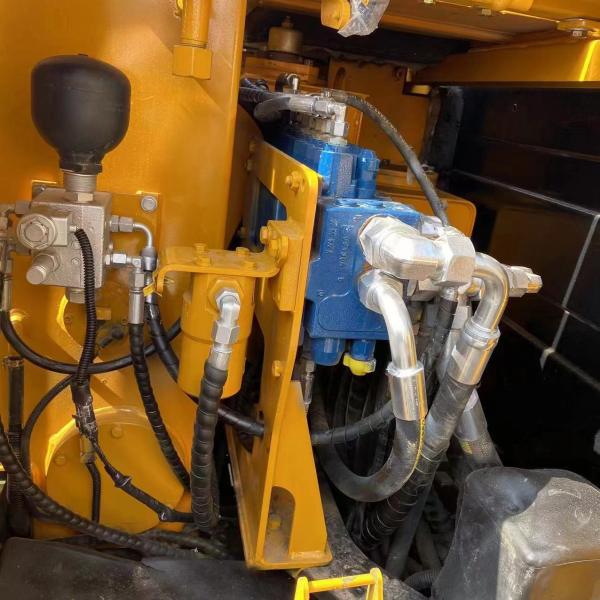 Excavadora hidráulica Sany de 6 toneladas: V2607 Potência nominal do motor, fácil de cavar solo duro