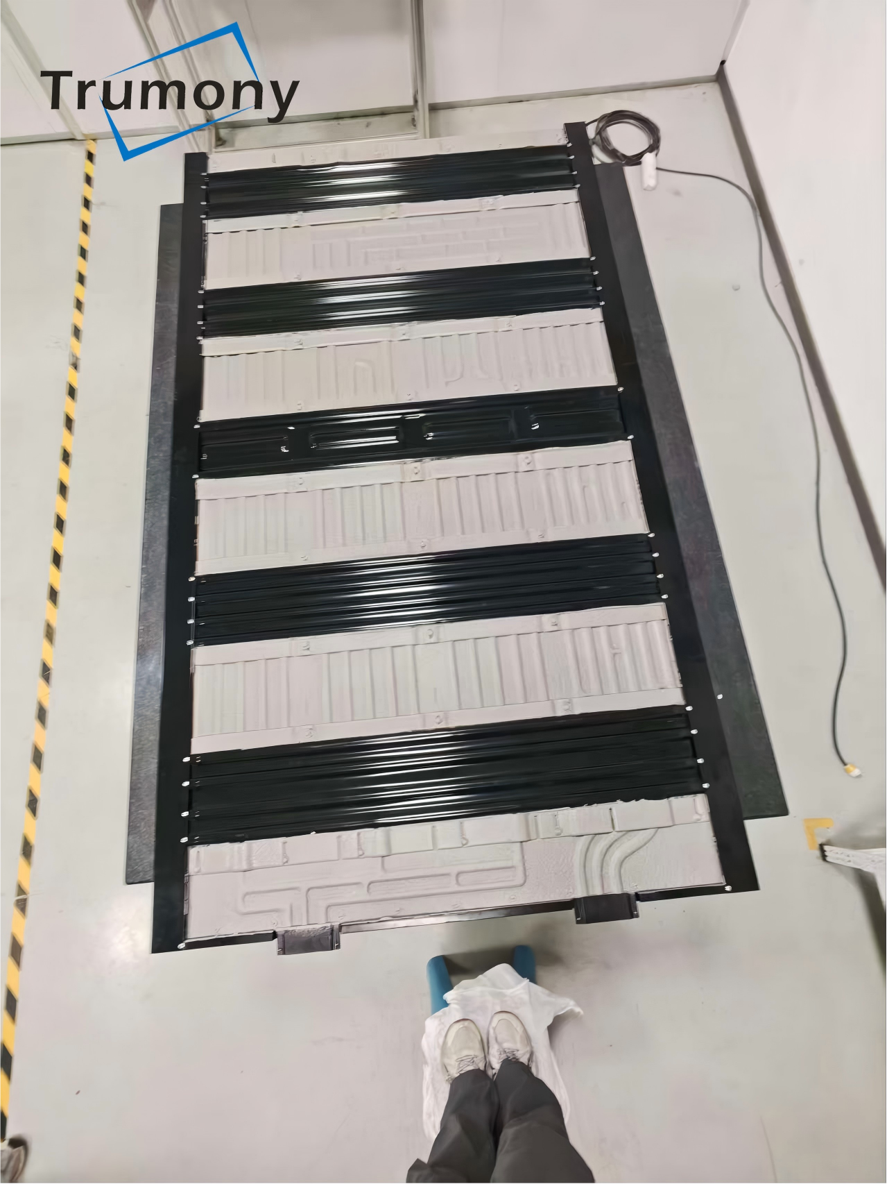 Long-Life Epoxy Insulated Aluminum Cooling Plate for 1P104S ESS Battery Modules