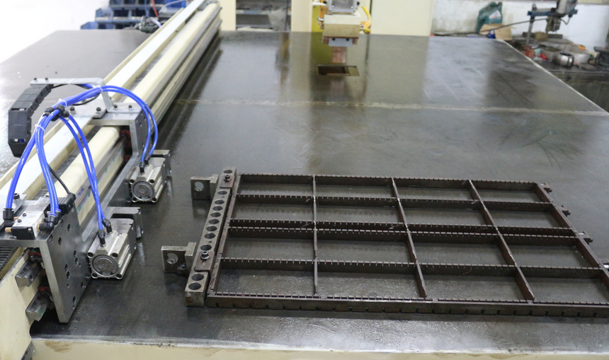 Сварочный аппарат провода автоматического фидера CNC одиночный головной
