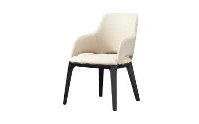 Relaxed And Comfortable Armrest Italian Style Dining Chairs Come With Pu Leather