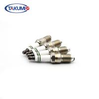 Petites bougies d'allumage de moto de moteur L7RTC-2, emballant des bougies d'allumage pour la moto
