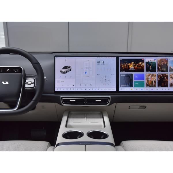 4 roues motrices hybride compact L6 Li Auto voiture SUV airbags multiples