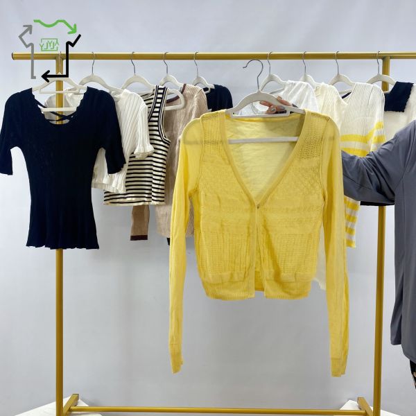 Second Hand Ladies Short Sleeve Sweater Knit Shirt Polyester Cotton Bales Packaged