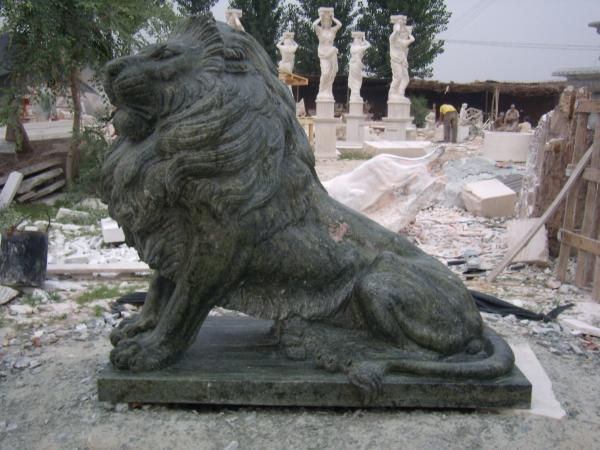Front Door Granite 1.8m Height Sitting Lion Sculpture , Stone Carving Sculpture