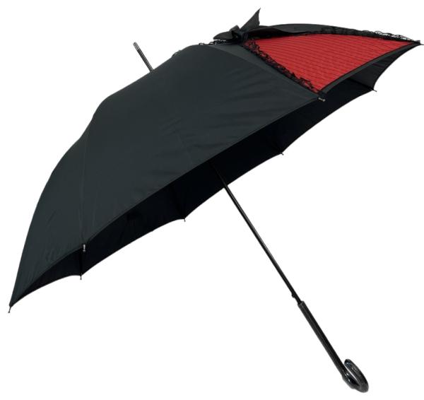 Um guarda-chuva de casamento de peixe especial de renda criativa, de tamanho personalizado, de forma romântica, de fibra de vidro. Um guarda-chuva de casamento para noiva.