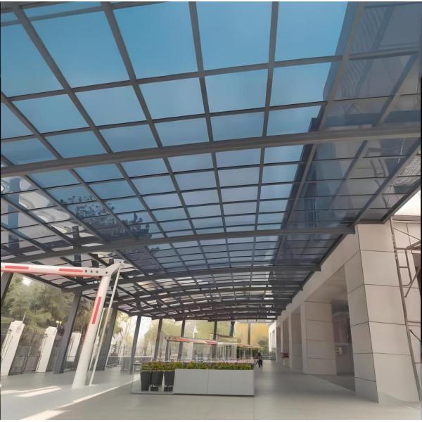 2mm Grey 4feet-7feet Polycarbonate Roofing Sheets Withstand Extreme Weather Conditions For Longevity And Durability