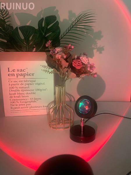 2021 New Product High Quality Aluminum Alloy Sunset Projector Lamp LED Sunset Projector tion Light Halo Lamp