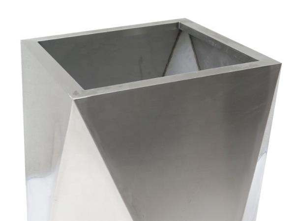 Anticorrosion EN840 Certificate Square Street Flower Pots