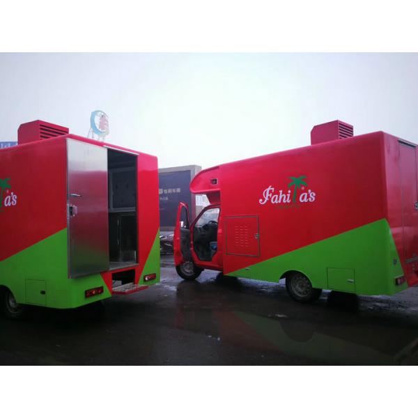 Awesome Petrol Mobile Kitchen Truck , Mobile Fast Food Van Gasoline Fuel Type