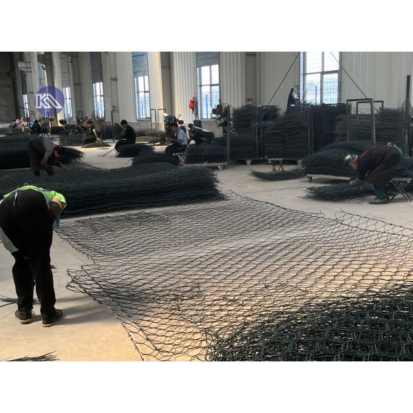 Hot-Dip Galvanized Gabion Basket Box Retaining Wall Hydraulic Sluice Gate Stone Armor Coastal Bank Stabilization