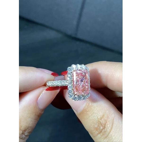 Лаборатория украшений 4.56CT ювелирных изделий сделала отрезок радианта колец с бриллиантом