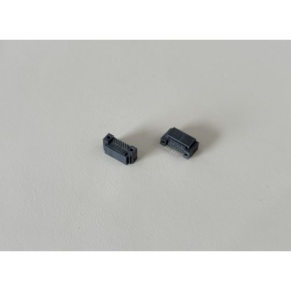 13 Pin SATA board mount connector, 1.27mm pitch vertical SMT PCB connector for high speed data transmission, HDD / SSD storage, industrial electronic server customization