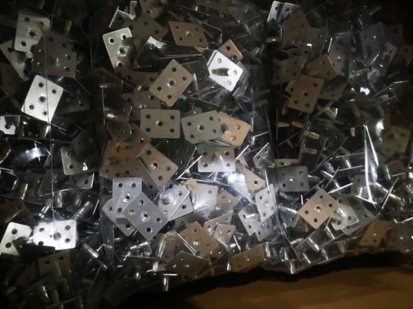 Factory wholesale stainless steel 3 hole top shaft spring accessories top shaft plate stainless steel top shaft hardware accessories